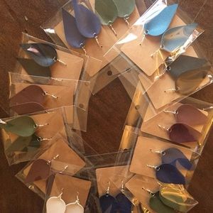 Teardrop leather earrings